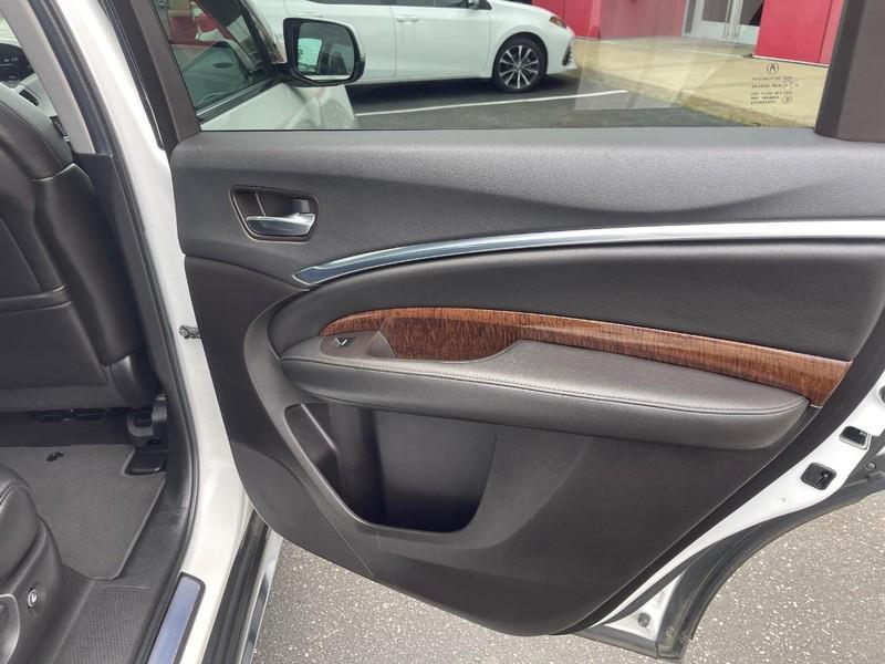 used 2020 Acura MDX car, priced at $30,550