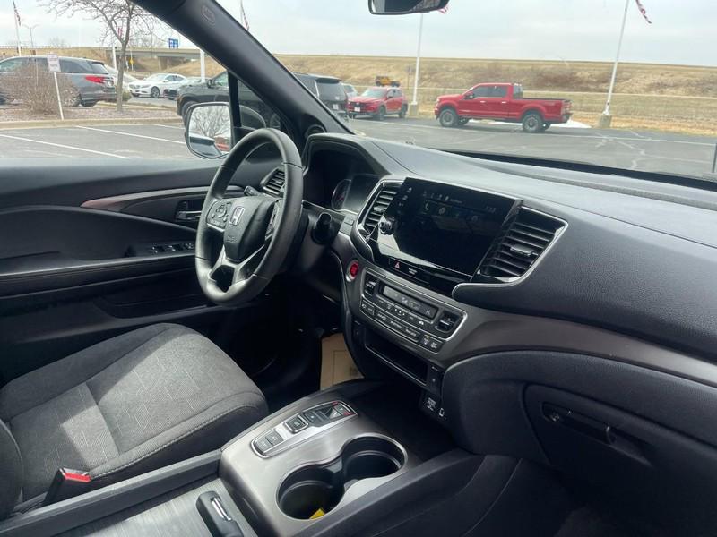 used 2022 Honda Pilot car, priced at $33,457