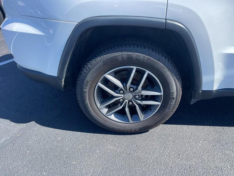 used 2018 Jeep Grand Cherokee car, priced at $14,503