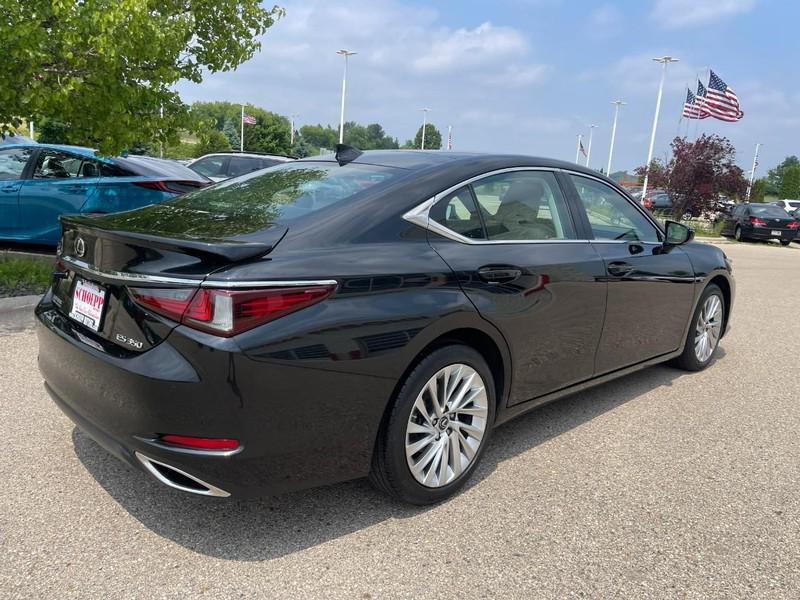 used 2021 Lexus ES 350 car, priced at $35,992