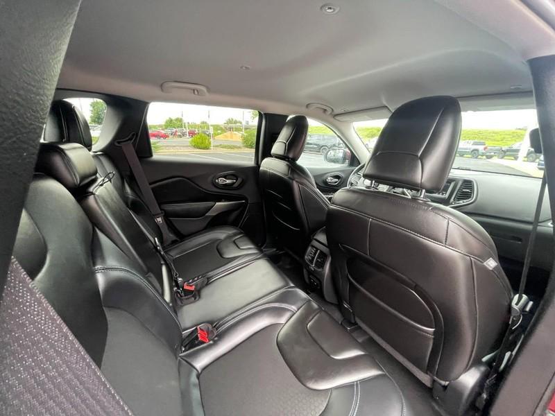 used 2019 Jeep Cherokee car, priced at $16,996