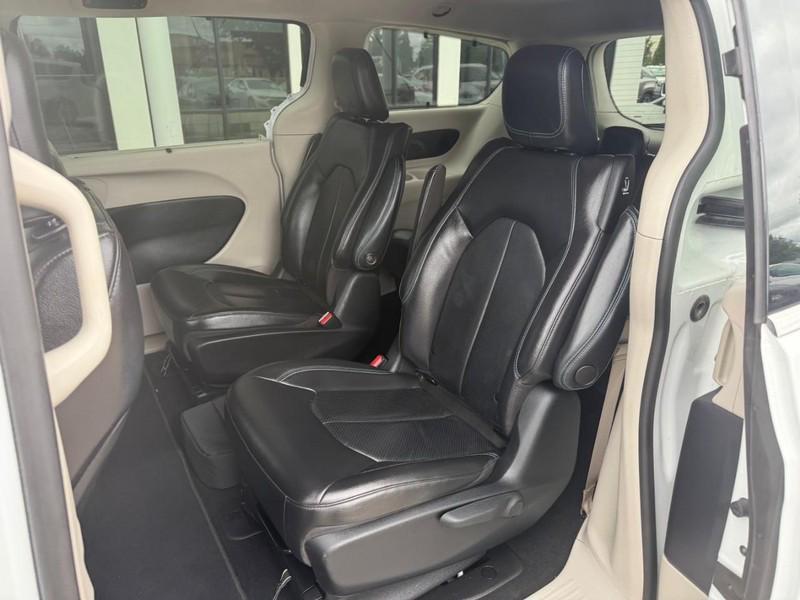 used 2021 Chrysler Pacifica Hybrid car, priced at $24,505