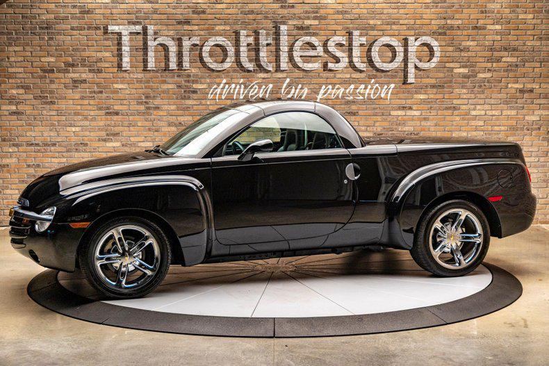 used 2005 Chevrolet SSR car, priced at $39,900