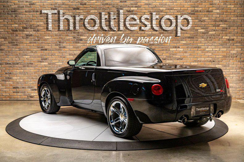 used 2005 Chevrolet SSR car, priced at $39,900