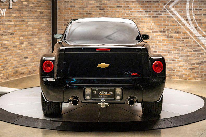 used 2005 Chevrolet SSR car, priced at $39,900