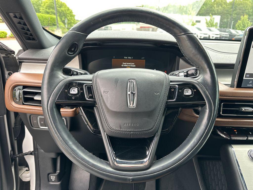 used 2021 Lincoln Aviator car, priced at $33,927