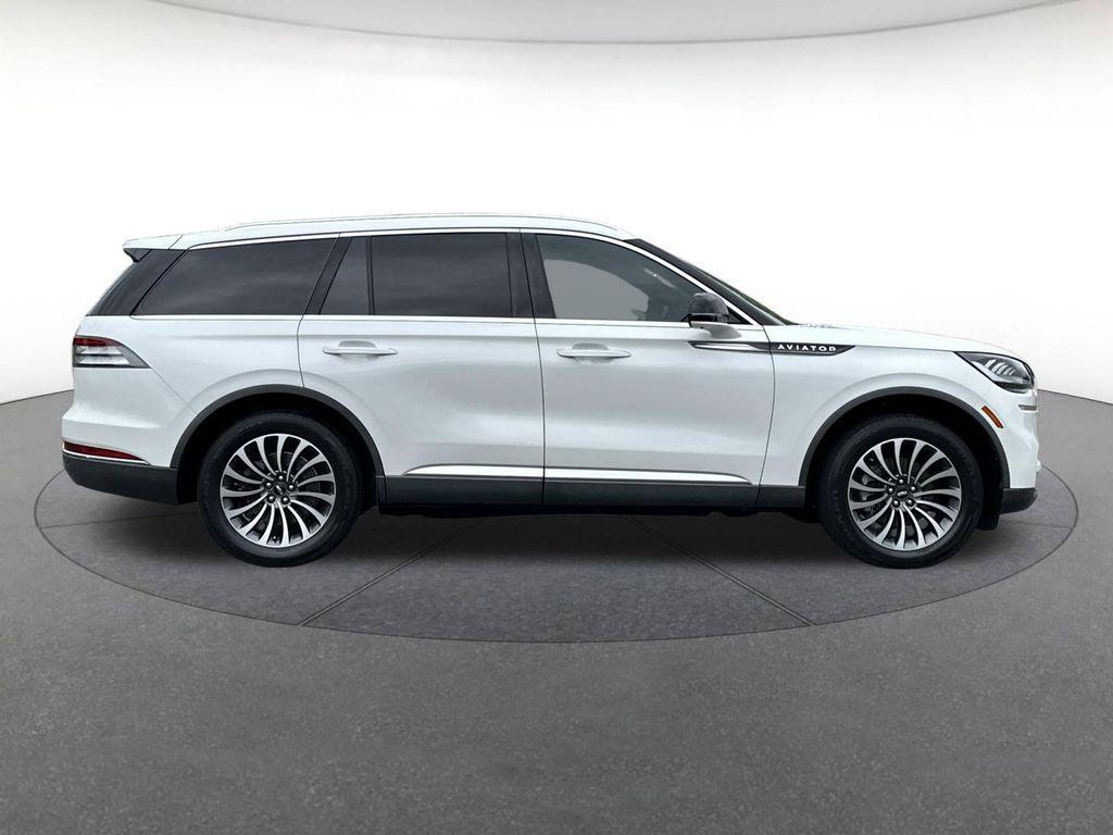used 2021 Lincoln Aviator car, priced at $33,927