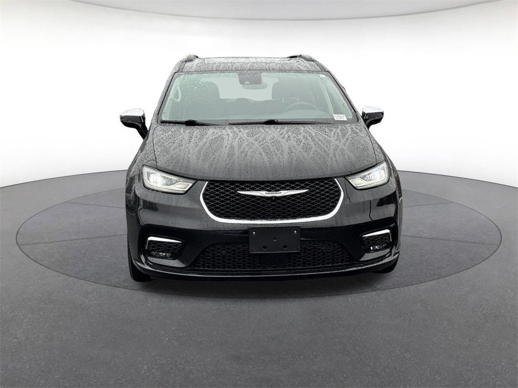 used 2023 Chrysler Pacifica car, priced at $35,258