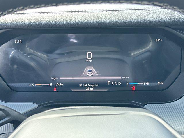 new 2026 Jeep Cherokee car, priced at $41,580