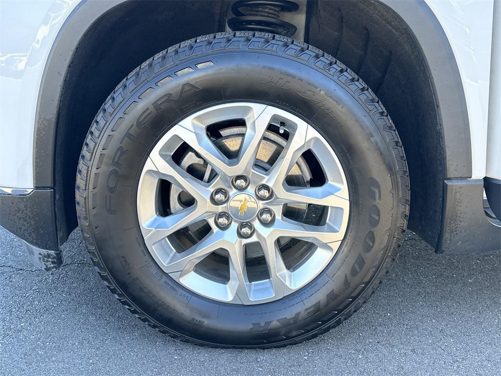 used 2019 Chevrolet Traverse car, priced at $16,238