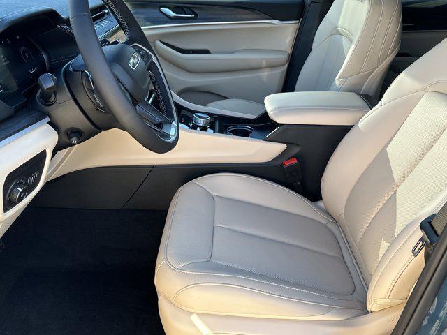 new 2026 Jeep Grand Cherokee car, priced at $53,130