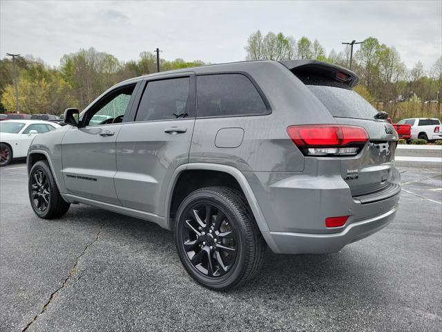 used 2022 Jeep Grand Cherokee car, priced at $26,996