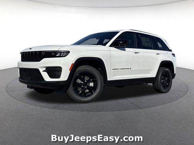 new 2025 Jeep Grand Cherokee car, priced at $38,105