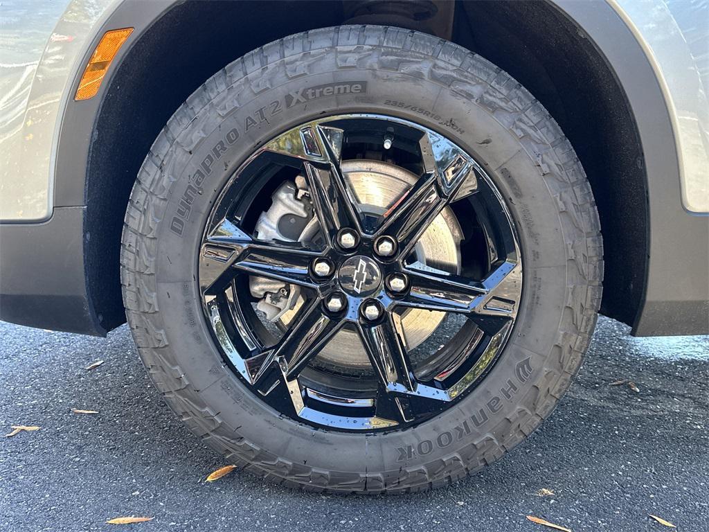 used 2023 Chevrolet Blazer car, priced at $19,153