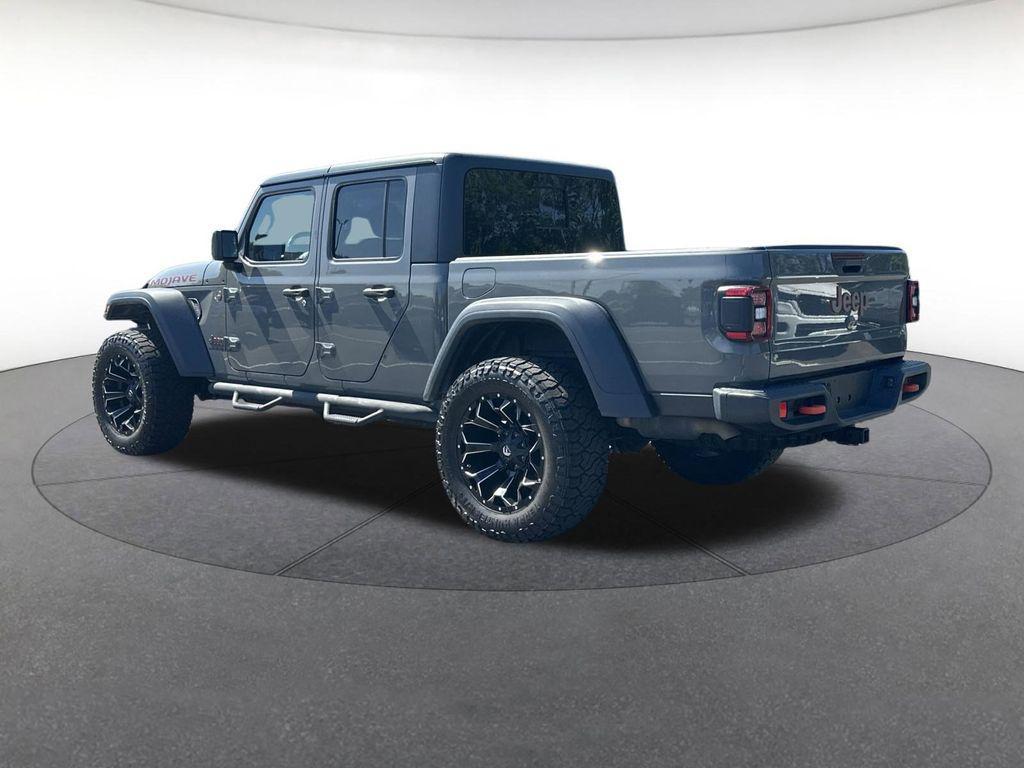 used 2020 Jeep Gladiator car, priced at $33,314