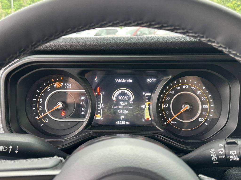 used 2025 Jeep Wrangler car, priced at $39,250