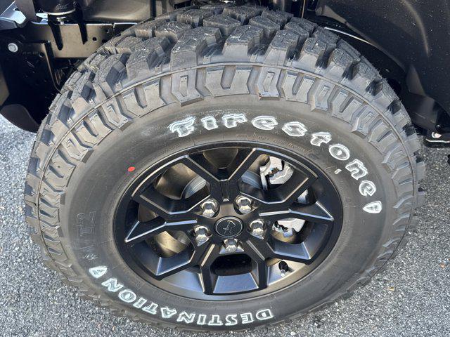 new 2026 Jeep Gladiator car, priced at $48,528