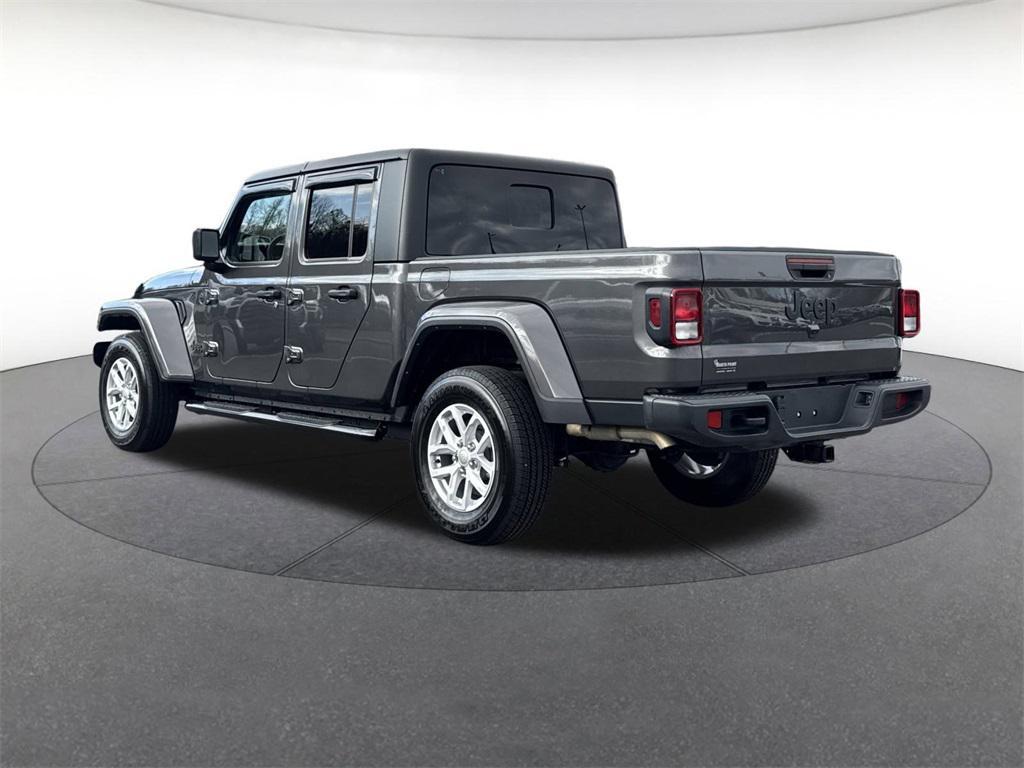used 2023 Jeep Gladiator car, priced at $29,513