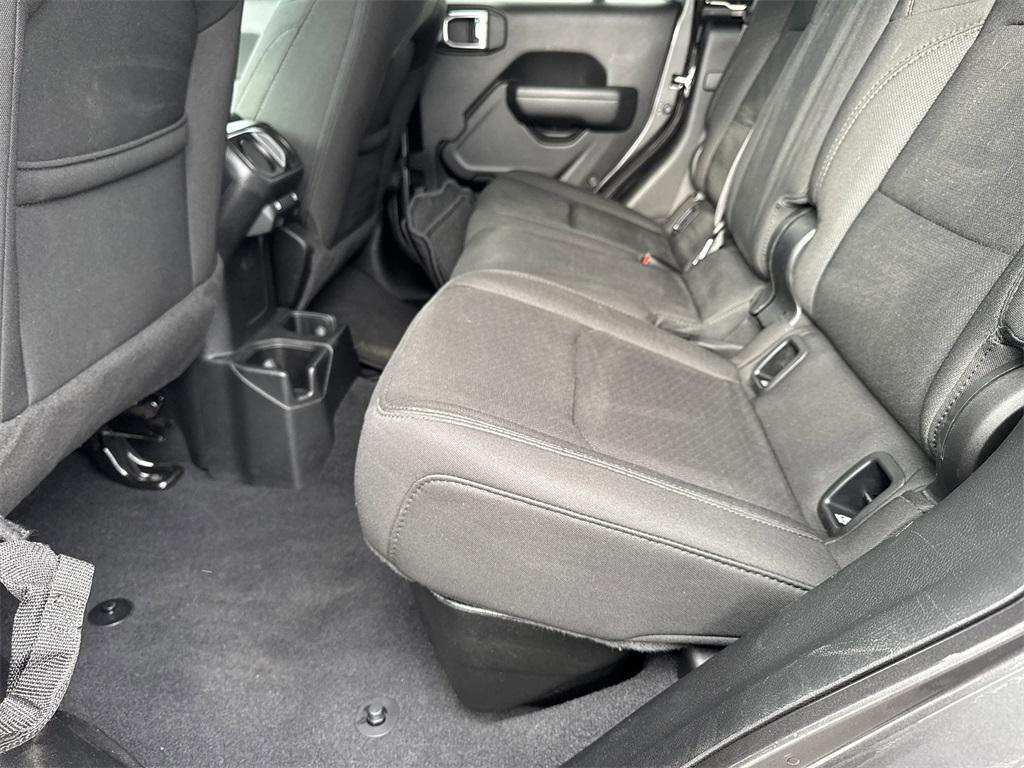 used 2023 Jeep Gladiator car, priced at $29,513