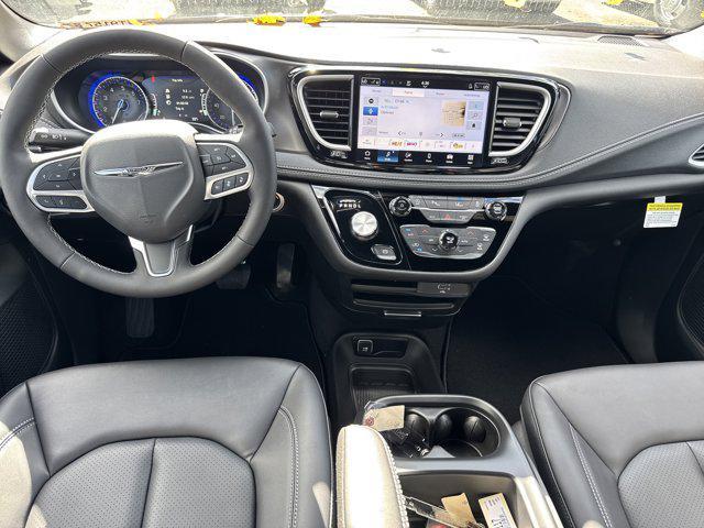 new 2026 Chrysler Pacifica car, priced at $39,883