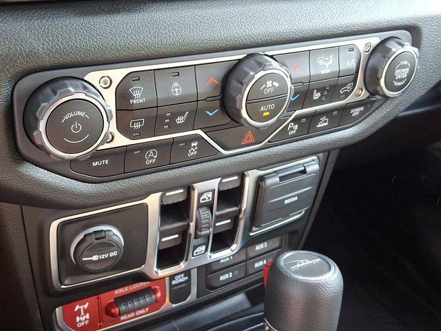 new 2025 Jeep Gladiator car, priced at $45,111