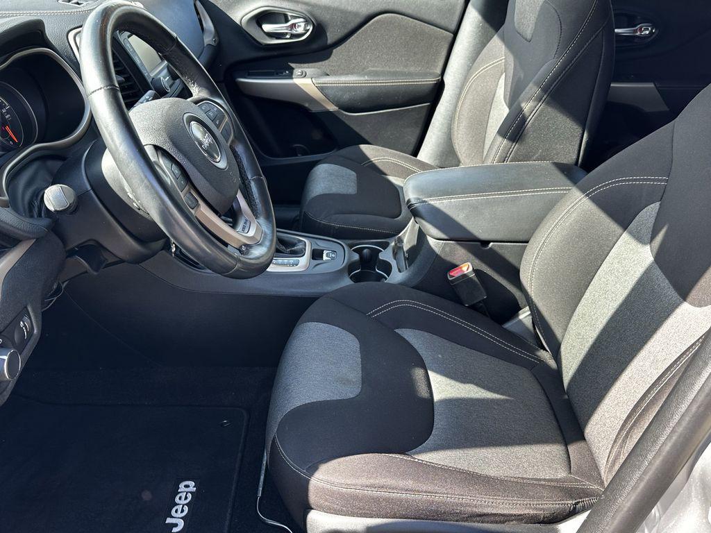 used 2017 Jeep Cherokee car, priced at $13,622