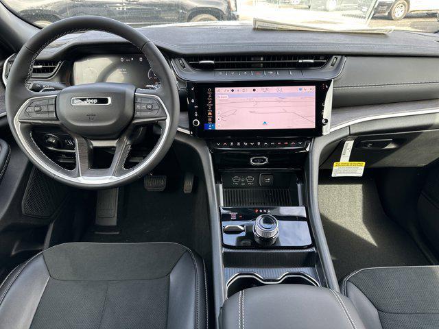 new 2026 Jeep Grand Cherokee car, priced at $45,680