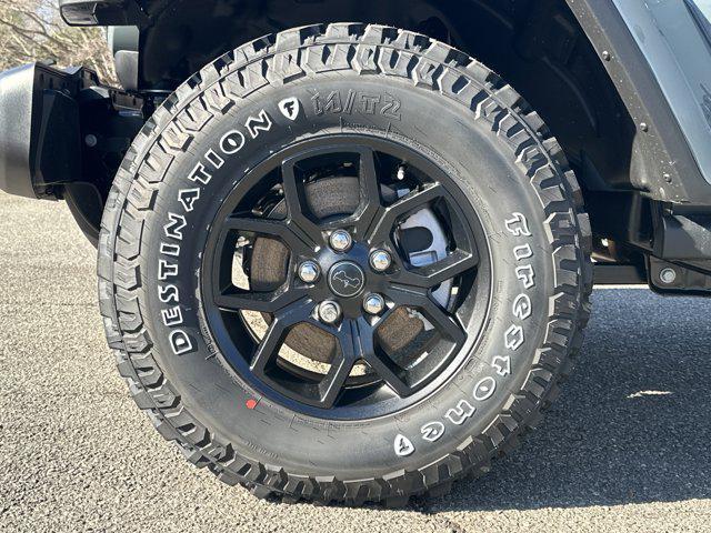 new 2026 Jeep Gladiator car, priced at $46,703