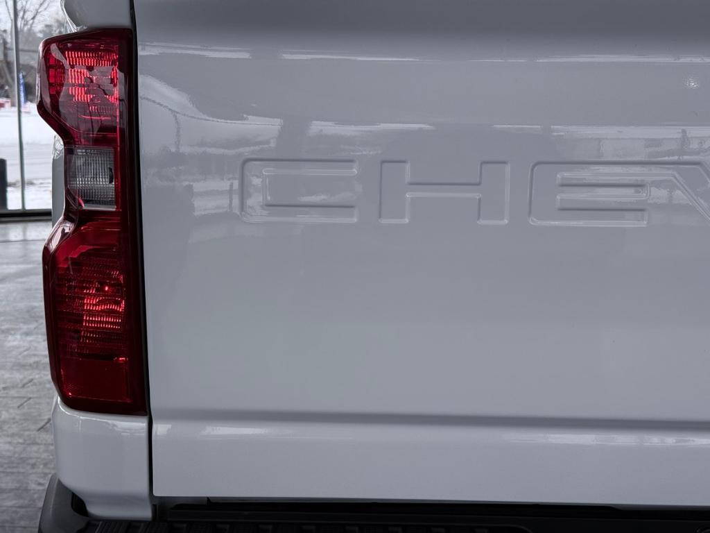 used 2025 Chevrolet Silverado 2500 car, priced at $40,995