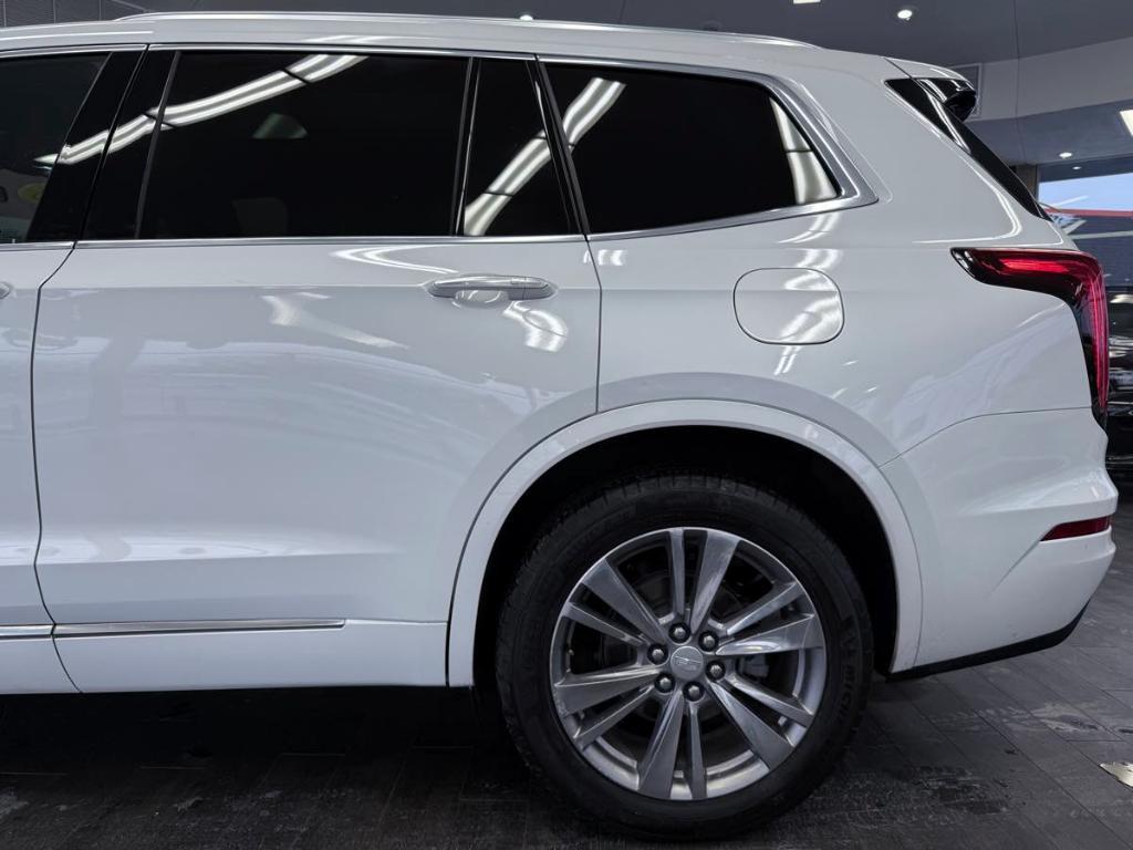 used 2023 Cadillac XT6 car, priced at $30,995