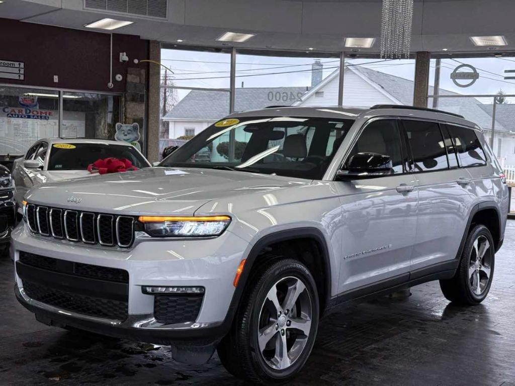 used 2024 Jeep Grand Cherokee L car, priced at $31,995