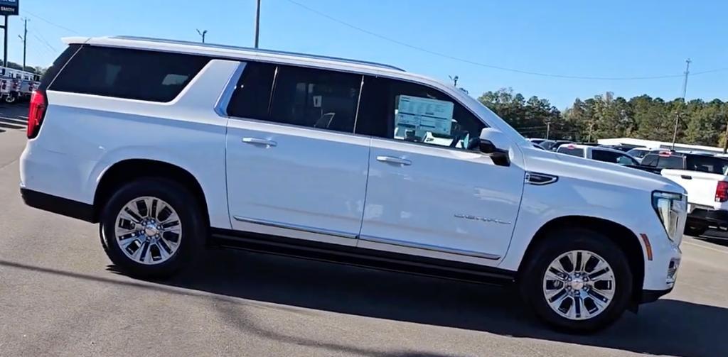 used 2025 GMC Yukon XL car, priced at $68,995