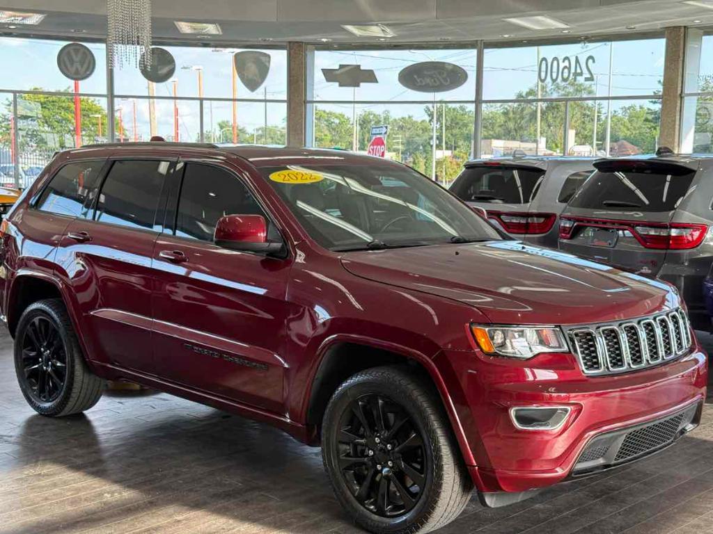 used 2022 Jeep Grand Cherokee WK car, priced at $18,495