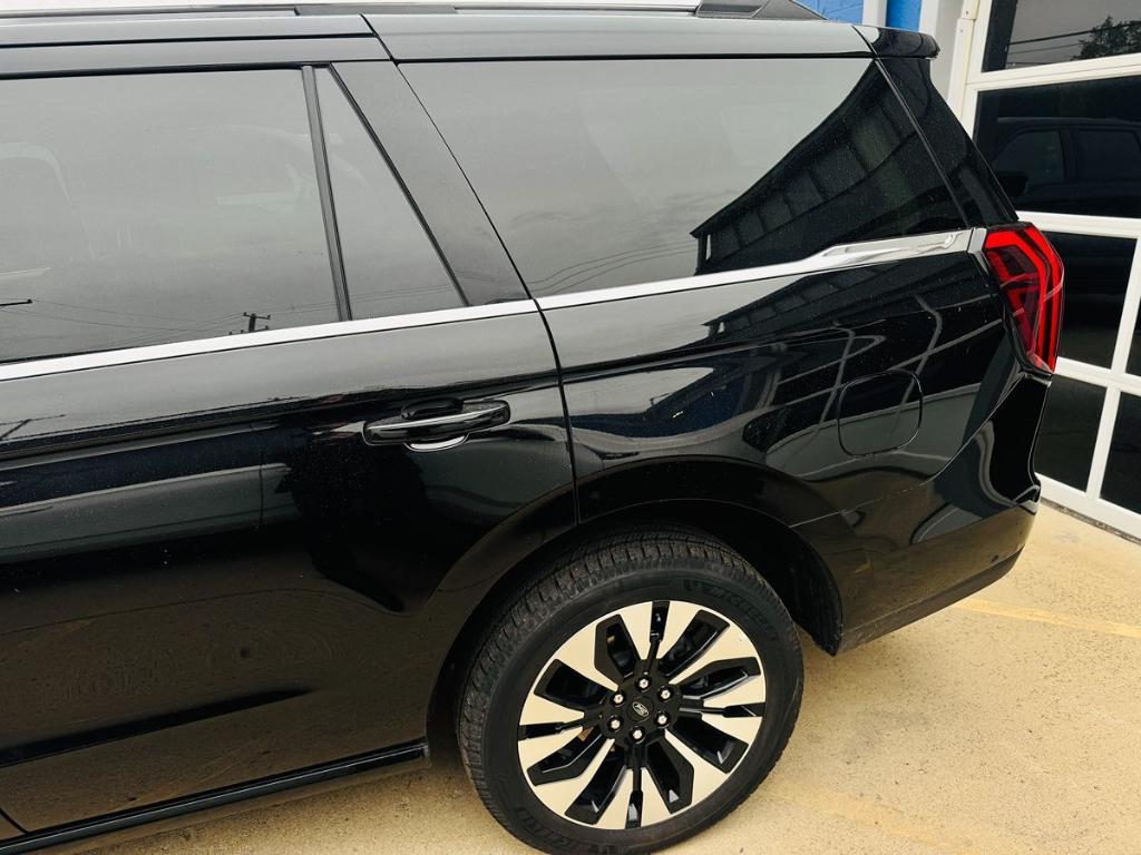 used 2025 Ford Expedition car, priced at $66,895