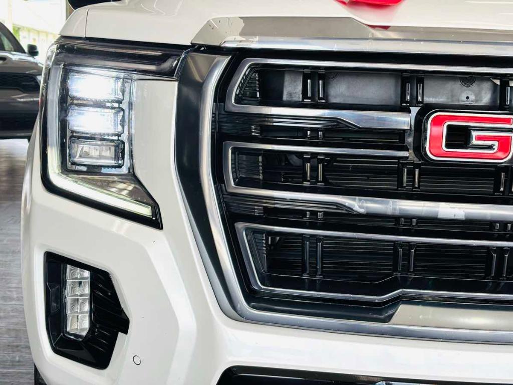 used 2022 GMC Yukon XL car, priced at $41,995