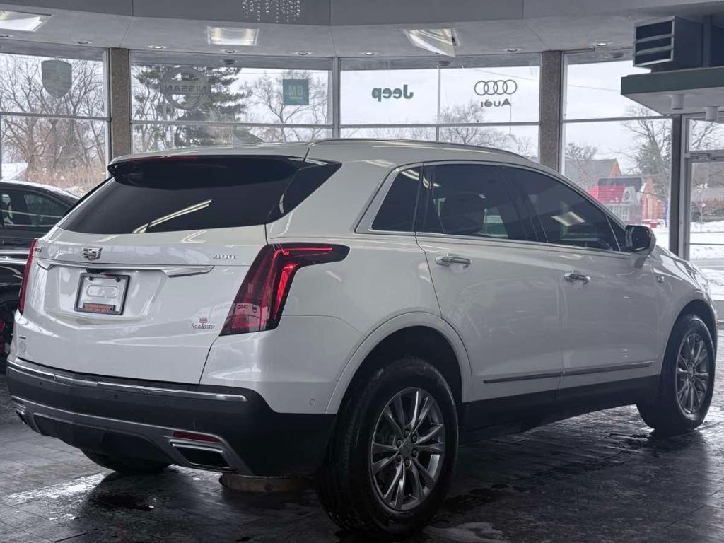 used 2021 Cadillac XT5 car, priced at $20,995