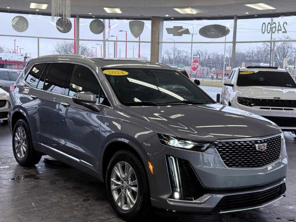 used 2024 Cadillac XT6 car