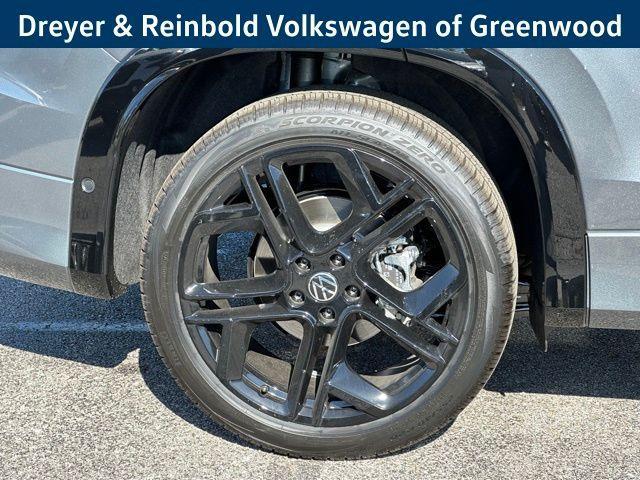 new 2026 Volkswagen Tiguan car, priced at $38,988