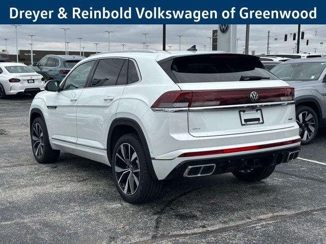 new 2026 Volkswagen Atlas Cross Sport car, priced at $54,985