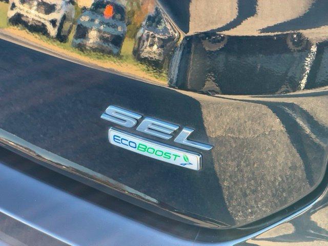 used 2020 Ford Edge car, priced at $17,261