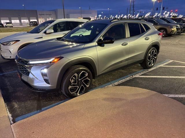 used 2025 Chevrolet Trax car, priced at $24,500