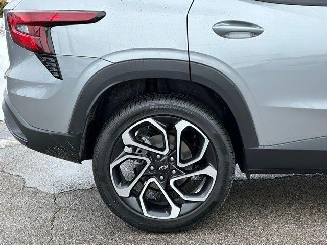 used 2025 Chevrolet Trax car, priced at $24,500