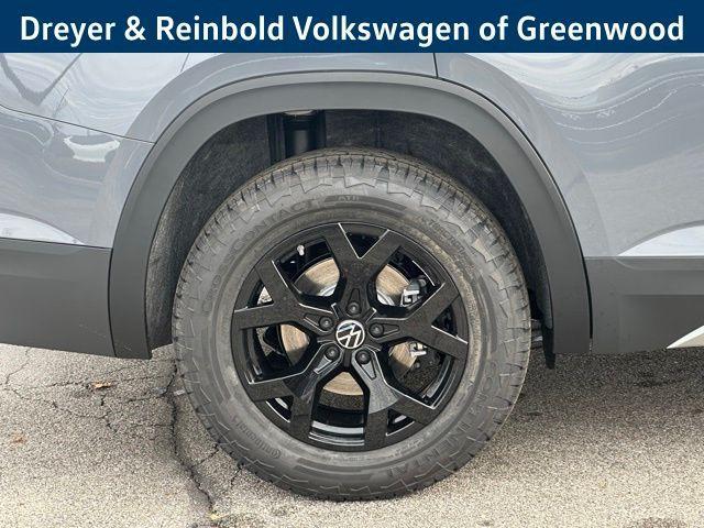 new 2026 Volkswagen Atlas car, priced at $49,108