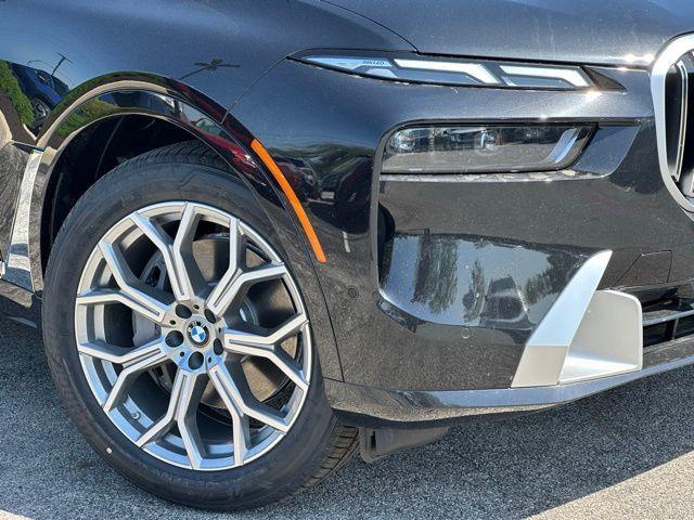 new 2026 BMW X7 car, priced at $96,650