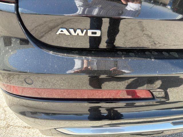 used 2021 Cadillac XT6 car, priced at $26,000