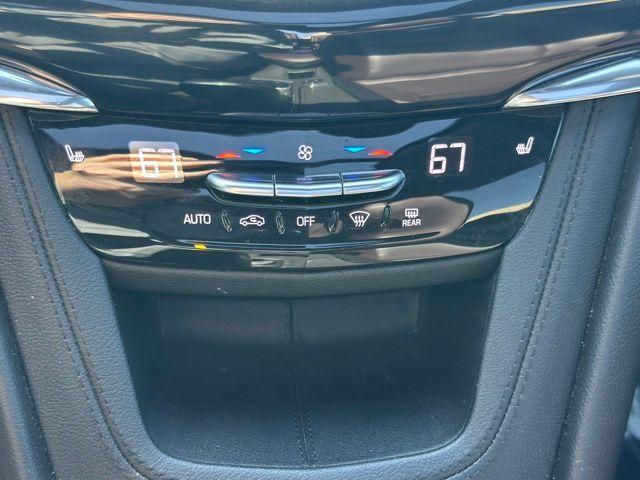 used 2021 Cadillac XT6 car, priced at $26,000