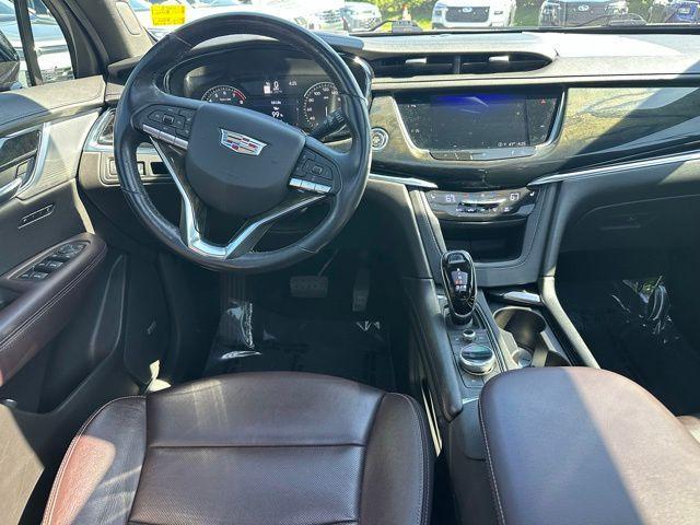 used 2021 Cadillac XT6 car, priced at $26,000