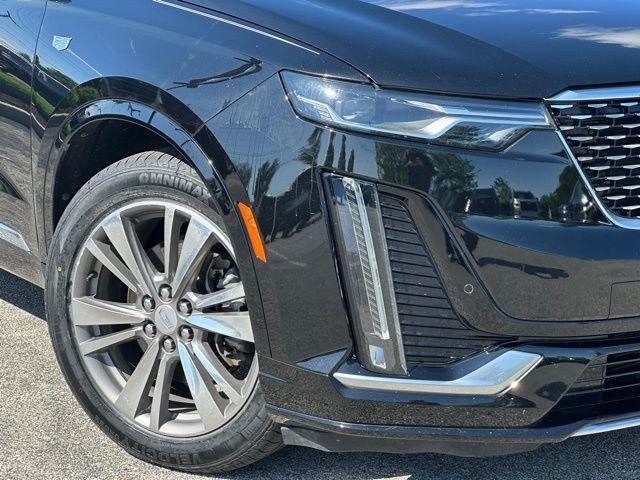 used 2021 Cadillac XT6 car, priced at $26,000