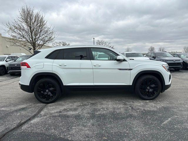 used 2025 Volkswagen Atlas Cross Sport car, priced at $37,980