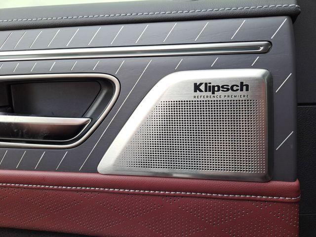 new 2025 INFINITI QX80 car, priced at $99,980